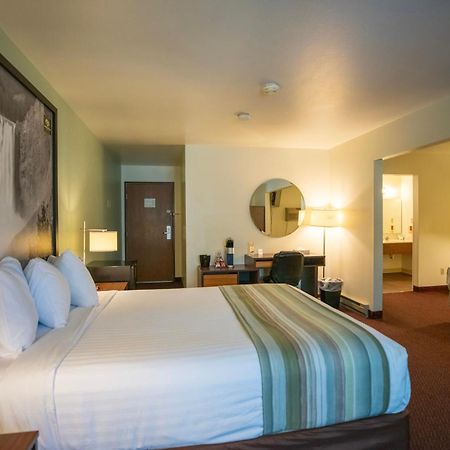 Mountain Vista Hotel Запад Йеллоустон Экстерьер фото